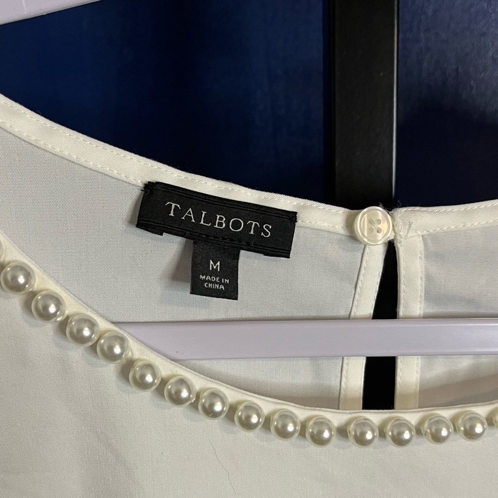 Talbots Pearl Collar Long Sleeve Blouse - Picture 2 of 3